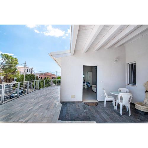 Holiday Villa White