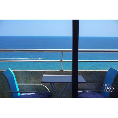 Holidays Blue Miami 17