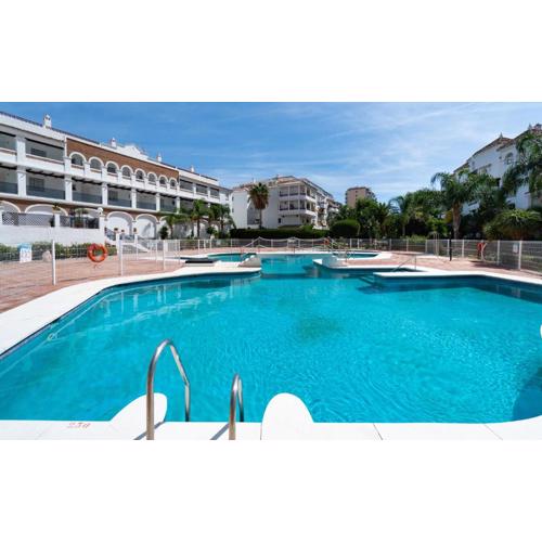 HOLIDAYS & HOME II, 3 habitaciones, piscinas ,150 metros playa