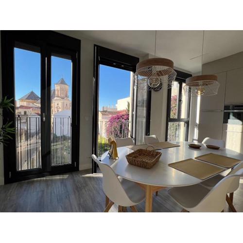 Holidays2Malaga Alta Downtown Pool Paddle and Parking New building
