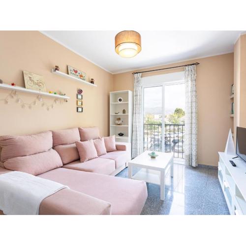 Holidays2Malaga Capuchino Cozy French Balcony & SmartTV