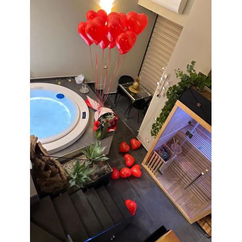 Home dentro il teatro