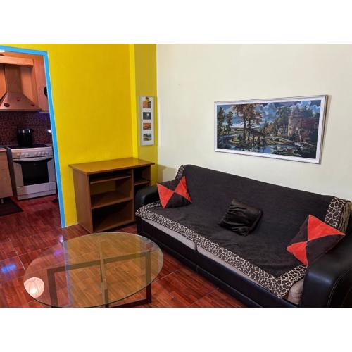 Home & Easy access Downtown