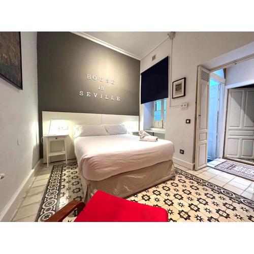 Home in Seville V33-B