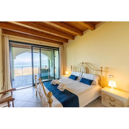 Home MiraGarda
