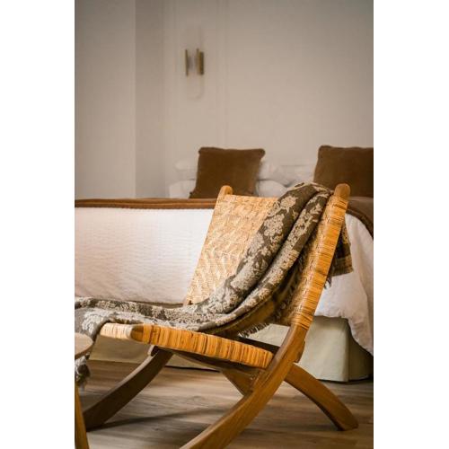 Home Triana 407