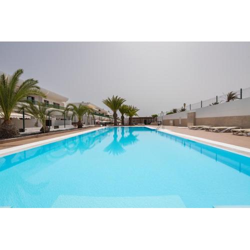 Home2Book Casa Los Chispos Corralejo, Terrace&Pool
