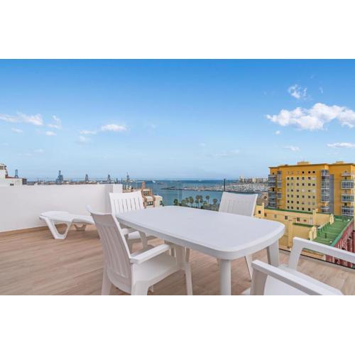 Home2Book Chic Attic City&Beach Views Las Palmas