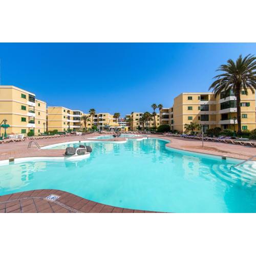 Home2Book Colourful Apt Playa del Inglés, Pool