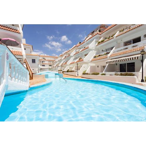 Home2Book Surf Vibes Apt Las Américas, Pool