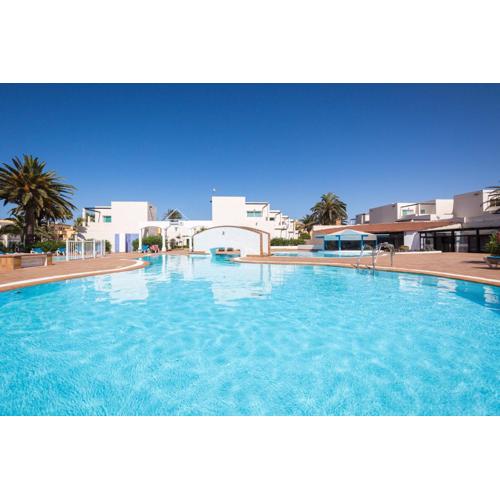 Home2Book Vibrant Apt Corralejo, Pool