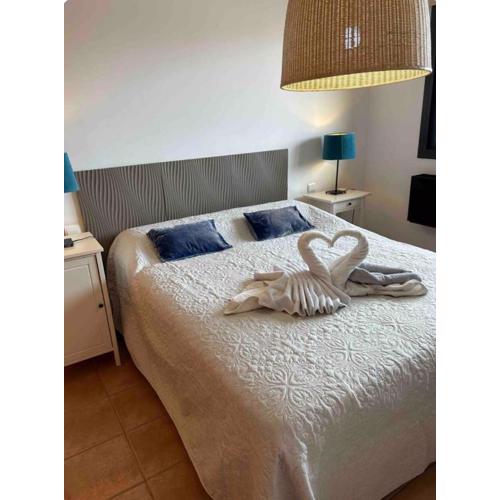 Home2Rest - Ocean View, 3 pools, 2 bedrooms, 2 bathrooms