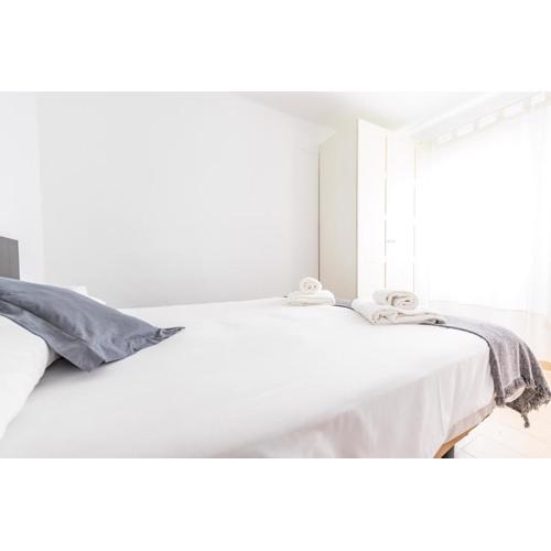 Homeabout Cervantes Apartments
