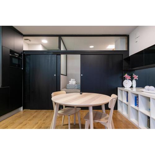 HOMEABOUT MADRID RÍO APARTMENT