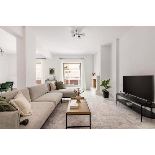 Homely 3BR Getaway in Marousi by UPSTREET
