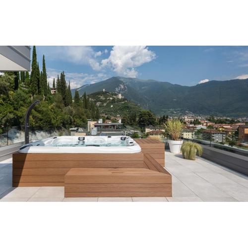 HOODY ACTIVE & HAPPINESS HOTEL