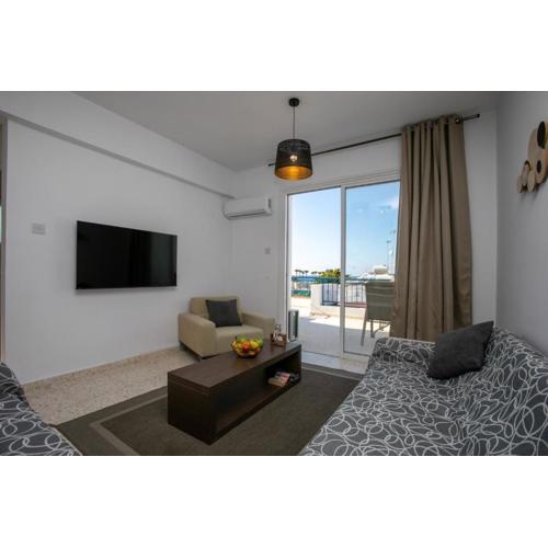 HORIZON-Amazing location, Sea&Nature View, 2BR,Large Balcony