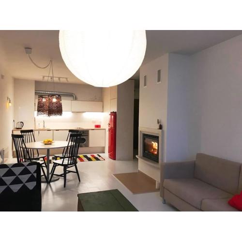 Host2U Art AP - Fireplace - Free parking - 5min Gondola