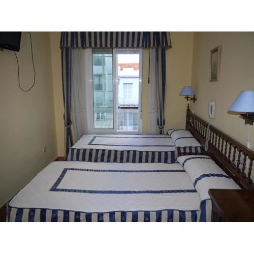 Hostal Casais