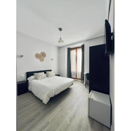 Hostal Conde De Alba