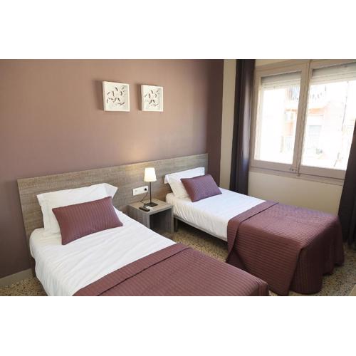 Hostal Fonda Montserrat