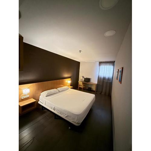 Hostal Mediterranea