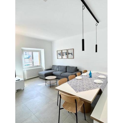 Hostdomus - White House-private bike room