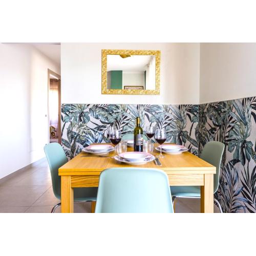 Hostly - Cisanello Suite Apartment - Light and Colors