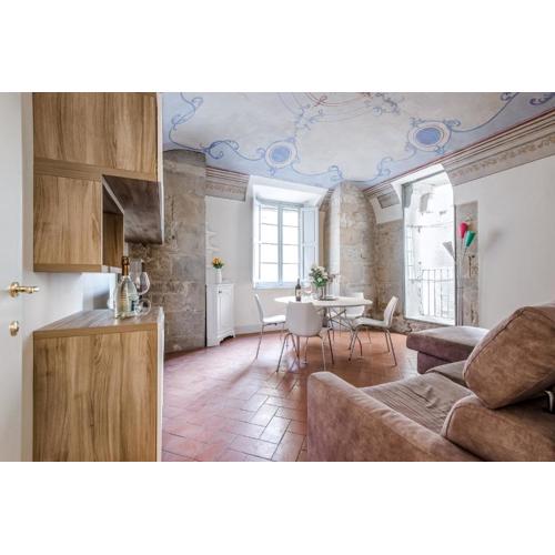Hostly-Maison Le Vettovaglie-Historical Center