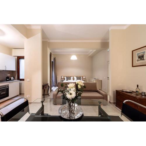 Hostly-Suite il Mediceo-Lungarni in Town Center
