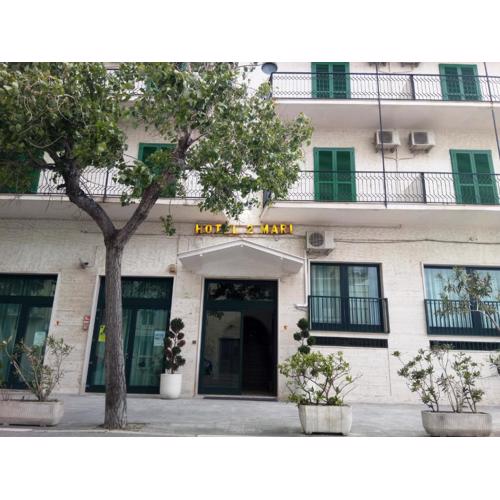 Hotel 2 Mari - Vieste