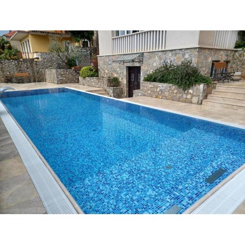 Hotel Abalone