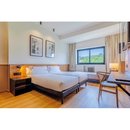 Hotel Acta Madfor