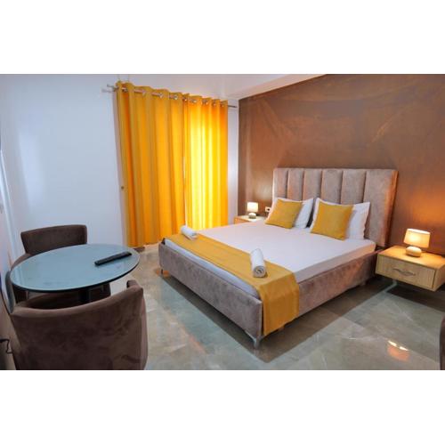 HOTEL ADI-VERA