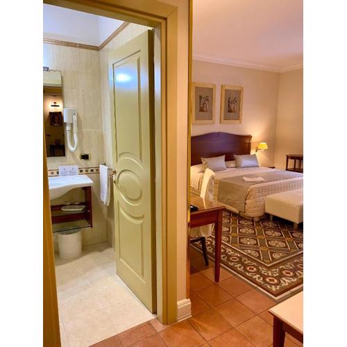 Hotel Akropolis - Museum Hotel