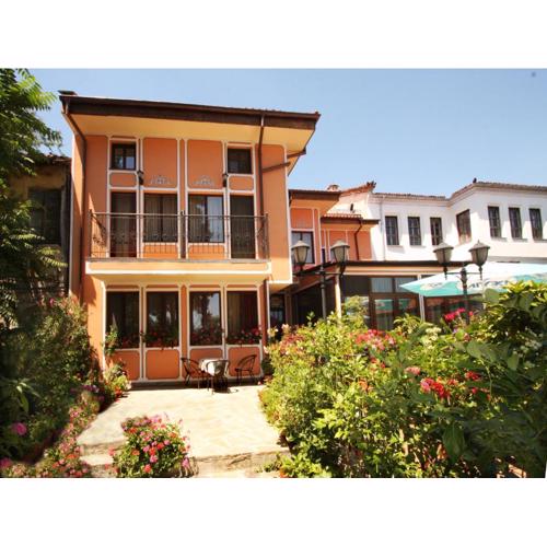 Hotel Alafrangite