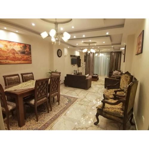 شقه فندقيه مواجهه للأهرامات. Hotel Apartment
