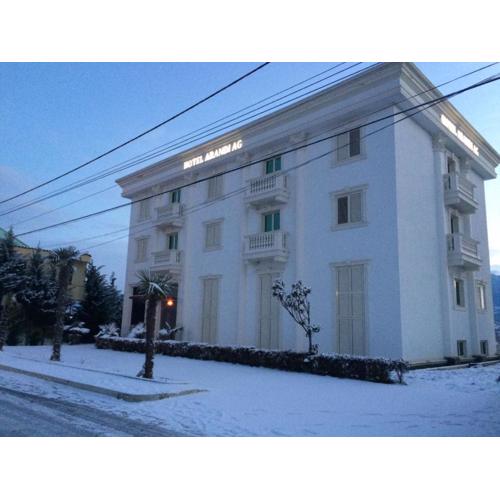 HOTEL ARANDI AG