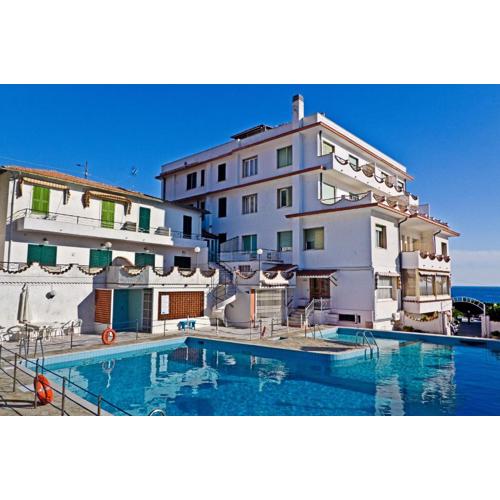Hotel Ariston Montecarlo