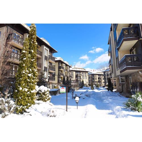 Hotel Bojur & Bojurland Apartment Complex
