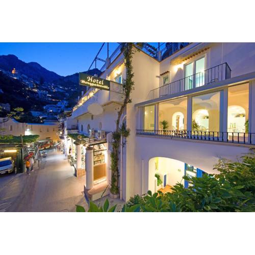 Hotel Bougainville