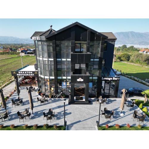 HOTEL BRAXTON