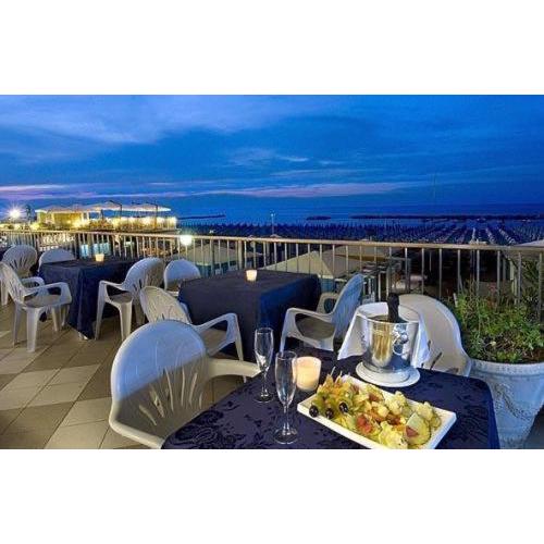 Hotel Caravelle