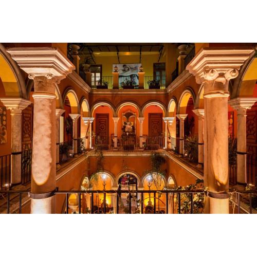 Hotel Casa Del Poeta