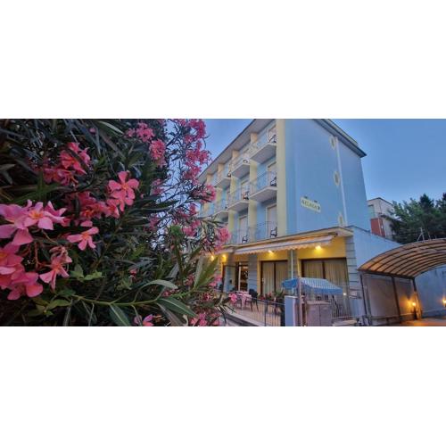 Hotel Clara RIMINI