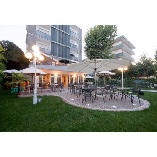 Hotel Corona