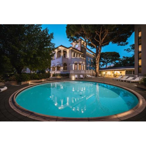Hotel De La Ville