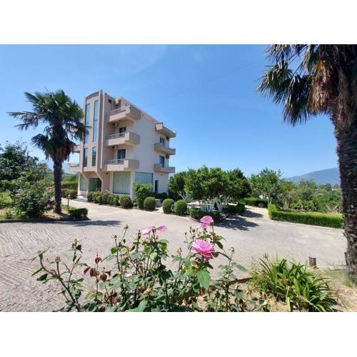Hotel Dini