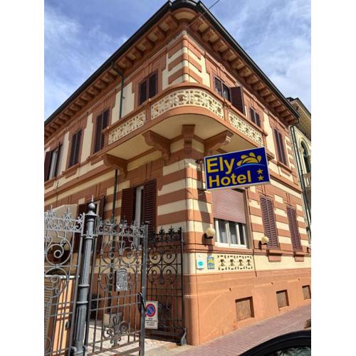Hotel Ely