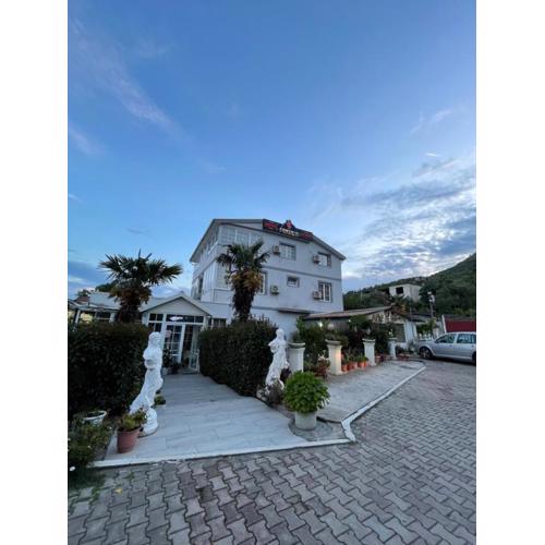 Hotel Fantazia